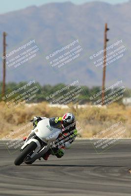 media/Oct-17-2024-Racers Edge (Thu) [[f51934c085]]/B Group/Session 4 (Turn 16)/